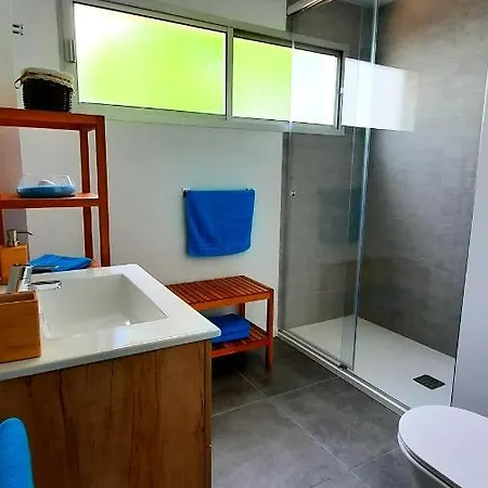 Apartmán Piso Centrico, Amplio, Luminoso Y Familiar, Con Garaje Segun Disponibilidad