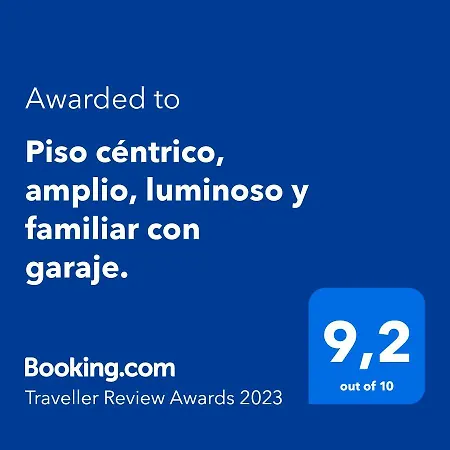 Apartmán Piso Centrico, Amplio, Luminoso Y Familiar, Con Garaje Segun Disponibilidad *